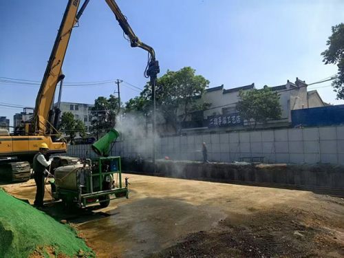 钢筋与汗水的交响！看东园路如何在地下 “生长” 出城市韧性